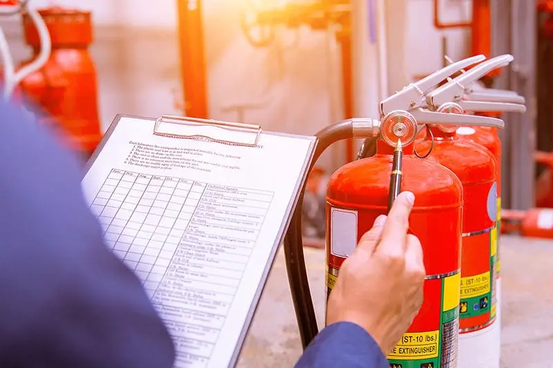 Smoke detector for fire risk assessment